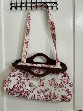 Art bin Cream and Burgundy Toile Tote Bag with Wooden Handles